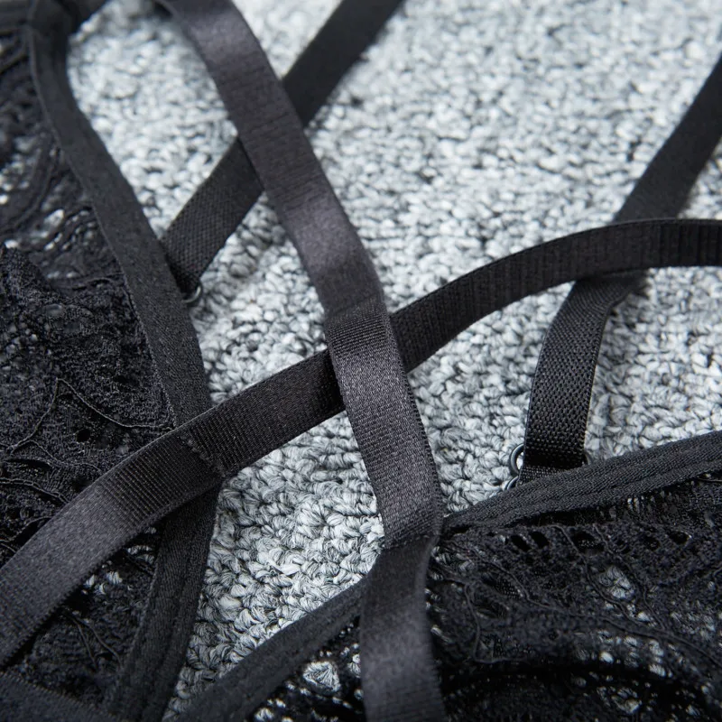 

Women Sexy Cross Bandage Crop Tank Top Floral Sheer Lace Bra Seamless Bralette Bustier fitness body building invisible fly bra