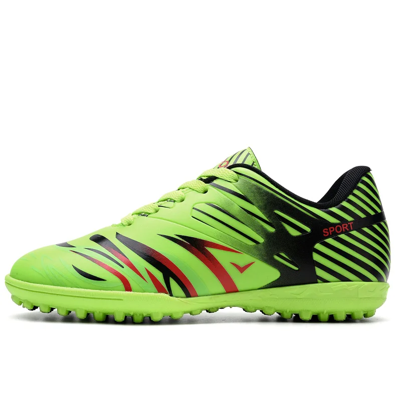 Men Football Shoes Athletic Soccer Shoes Kids Adults Soccer Cleats Training Football Sneakers Men Chaussures De Football Homme - Цвет: turfFluorescentgreen
