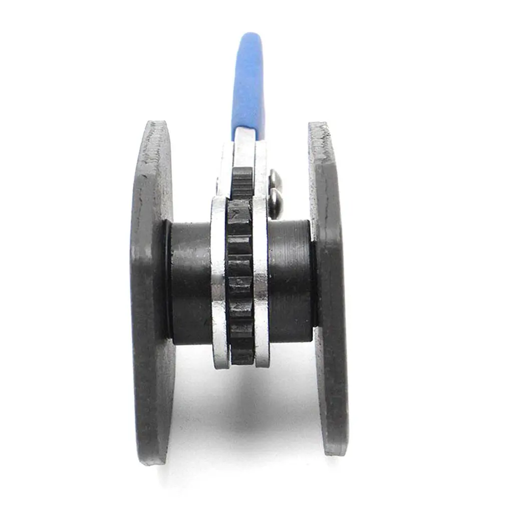 Автомобильный инструмент для разбрасывания тормозных суппортов с храповым