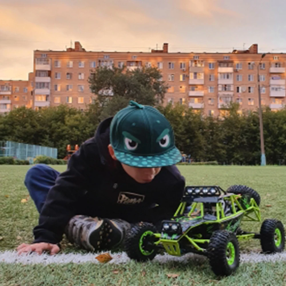 Wltoys левая и правая шины комплект ступицы колеса для 1/12 RC автомобиля 12428 12423 0070 0071