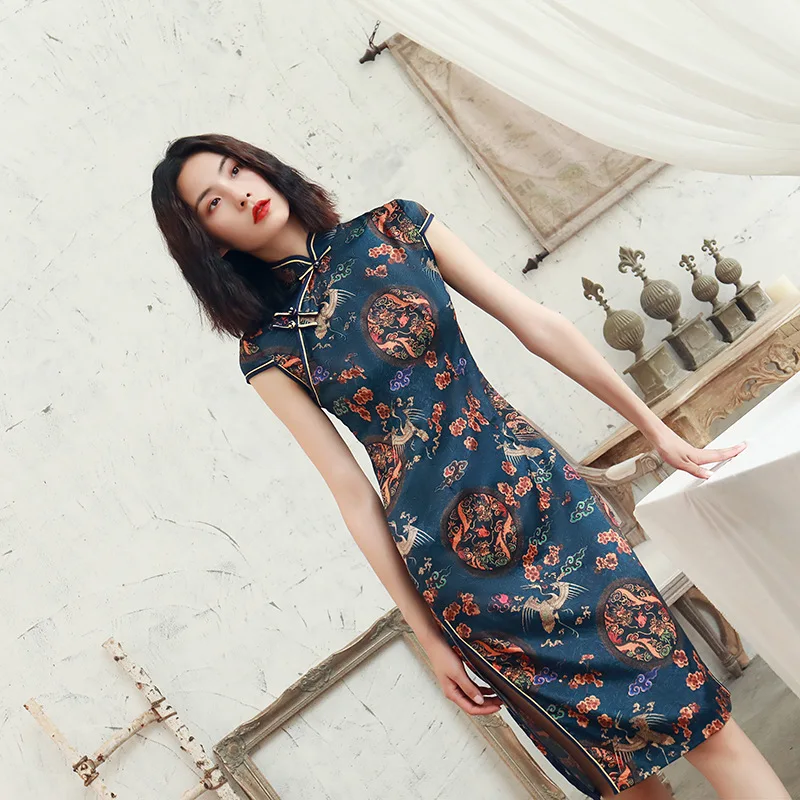 

Yellow Exquisite Print Traditional Chinese Dress Women Sexy Slim Short Sleeve Qipao Vintage Button Trim Elegant Cheongsam