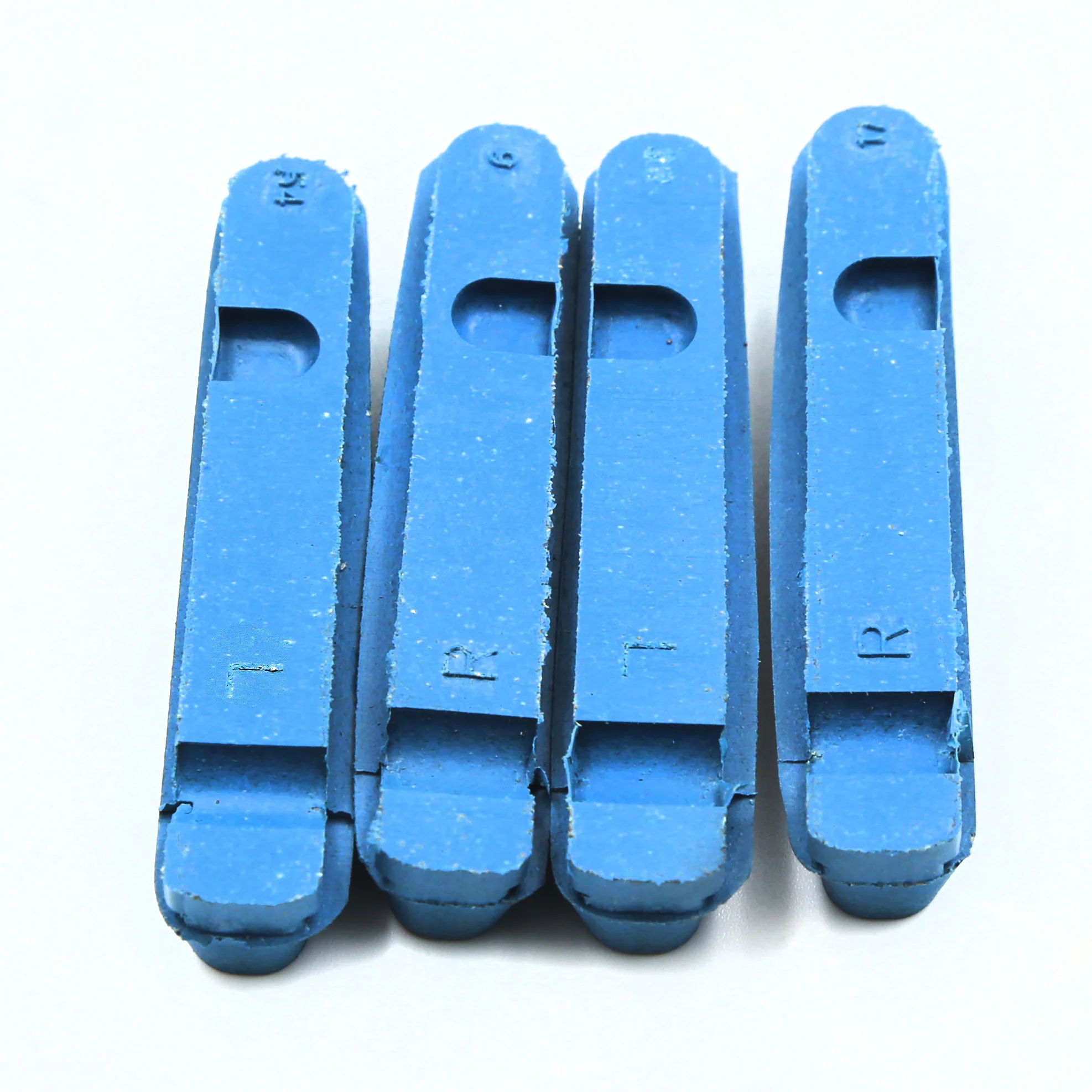 ROAD BIKE BRAKE PADS SHOES FOR CARBON RIMS Dura Ace Ultegra 