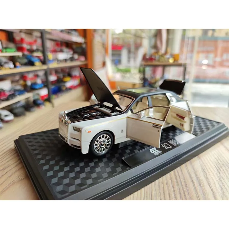 

1/24 Alloy DieCast Rolls-Royce Phantom Model Toy Car Simulation Sound Light Pull Back Collection Toys Vehicle For Children Gifts