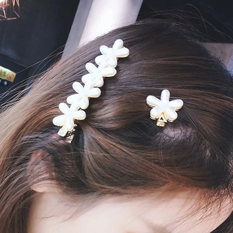 

Korean Sweet Flower Pearl Hairpin Cute Duckbill Clip Wild Adult Flower Side Clip Bangs Clip