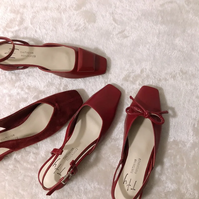 Baotou/очень красивые красные туфли на толстом каблуке с квадратным носком и бантом