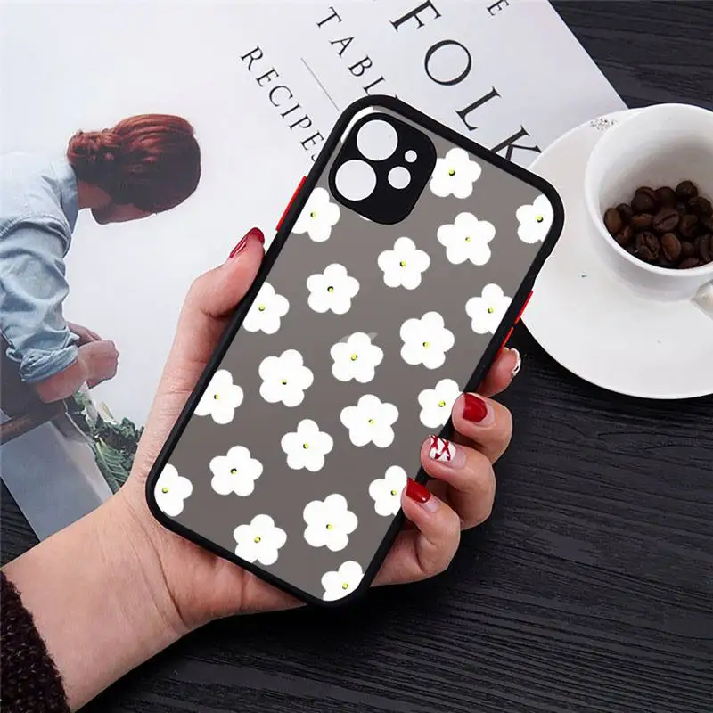 

Summer small daisies flower Phone Case Transparent Matte for iPhone 7 8 11 12 s mini pro X XS XR MAX Plus cover funda