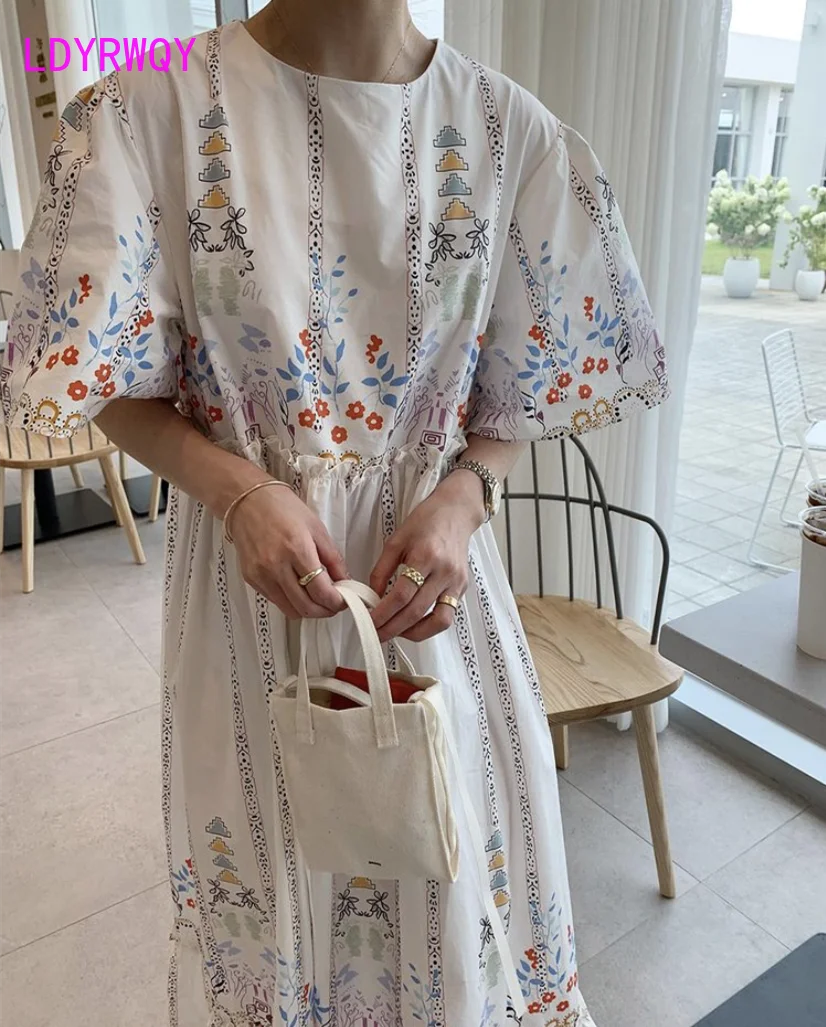 

LDYRWQY 2021 Retro Printed Wooden Ear Puff Sleeve Loose Round Neck Korean Fashion Ladies Dress Polyester