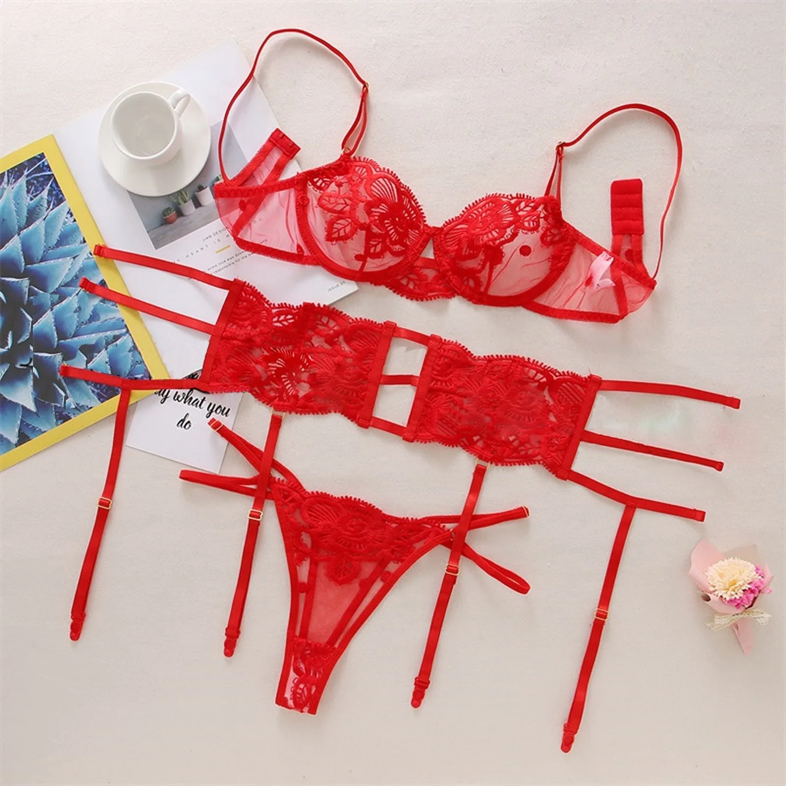 

Women's Sexy Lace Underwear Floral Lace Embroidery Lingerie Set Push Up Bra Thong Garter Underwear Set Mesh Perspective Bra Sets