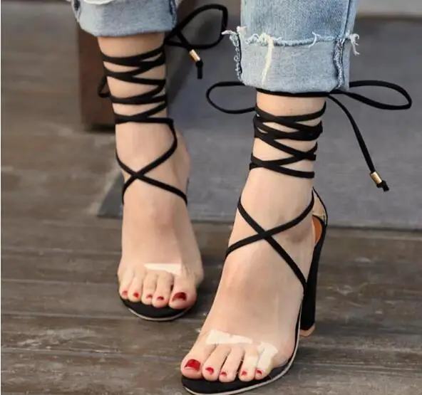 Online Lintransparan Terbaru Kuning Hitam Biru Krem Jelas PVC Peep Toe Sandal Wanita Chunky Heels Salib Renda Seksi Sepatu Sandal Pesta