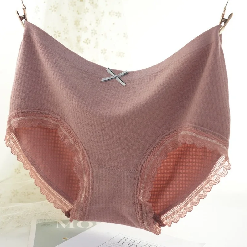 

Seamless panties One-piece Lace Korean underwear Plus size fat MM bag hip mid-waist briefs plaid style Underpants