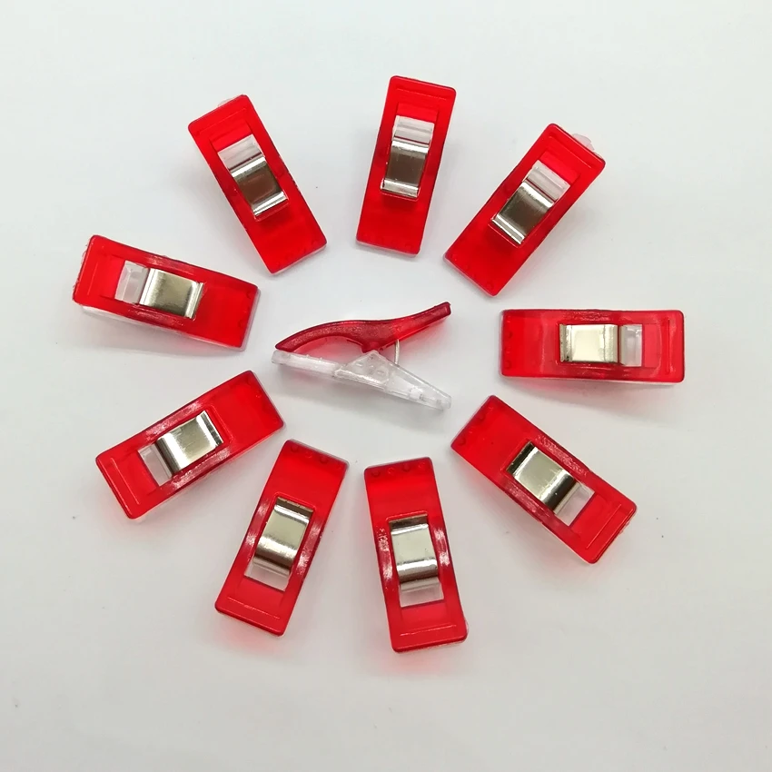 50Pcs High Quality Multicolor Plastic Clips Holder DIY Patchwork Fabric Quilting Craft Sewing Knitting Suspender Clip - Цвет: red