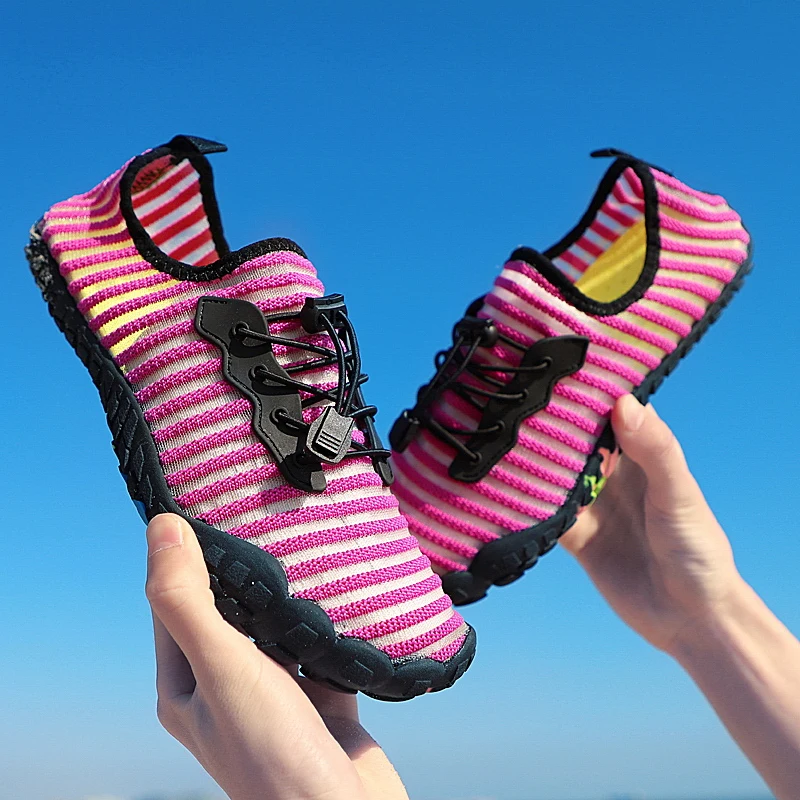 

Лидер продаж, модная пляжная обувь, женская уличная спортивная пляжная обувь, женская износостойкая резиновая Мужская обувь для воды, босон...