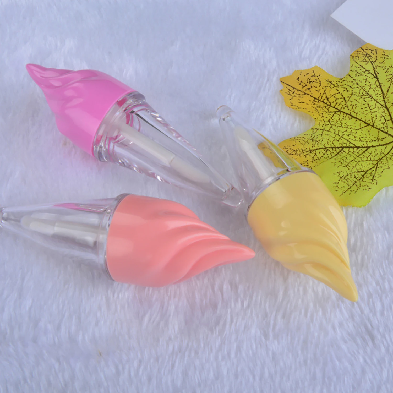 

5ml Ice-cream Cone Shaped Empty Plastic Lip Gloss Tubes Lip Balm Bottle Container Makeup Tool Diy Sample Vials