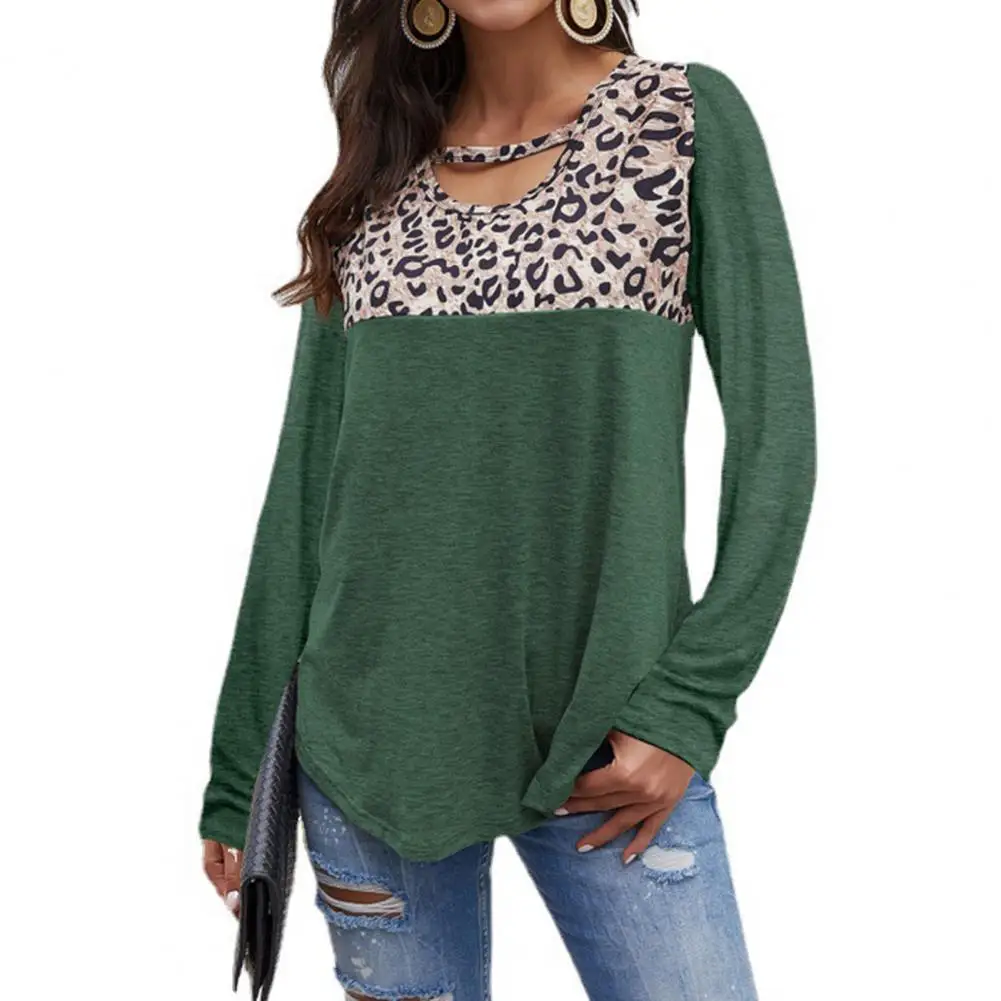 

Женская блузка Осень-зима с вырезами