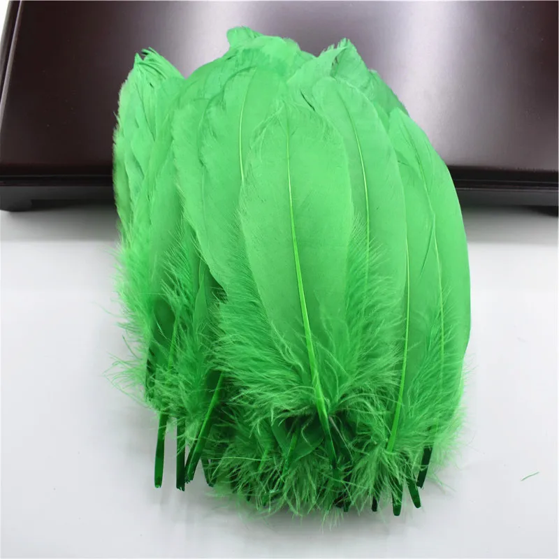 Grass green Жесткий полюс, натуральные гусиные перья для рукоделия, 5-7 дюймов/13-18 см, самодельные ювелирные изделия, перо, свадебное украшение для дома - Цвет: Grass green