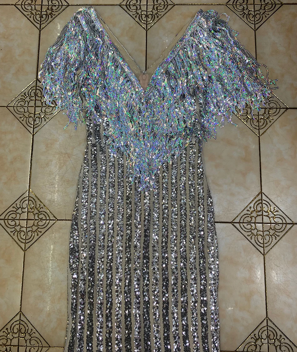 

Ailigou Khaki Striped Women Beaded Tassel V-Neck Luxury Sexy Party Dress 2021 Latest Design Long Sleeveless Mermaid Dress