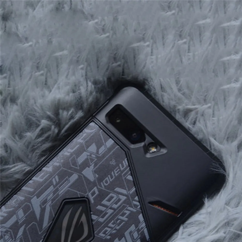 Жесткий чехол для телефона ASUS ROG Phone 2 II/ZS660KL защитный игрового смартфона