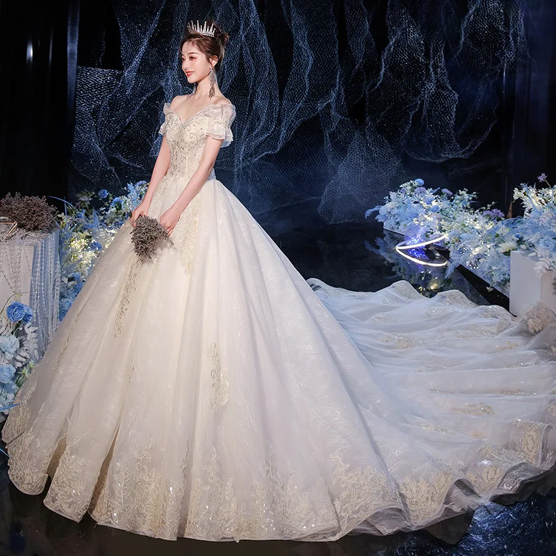 

Embroidery Beading Pearls Appliques Lace Illusion Princess Ball Gown Wedding Dress Boat Neck Vestido De Noiva Princesa