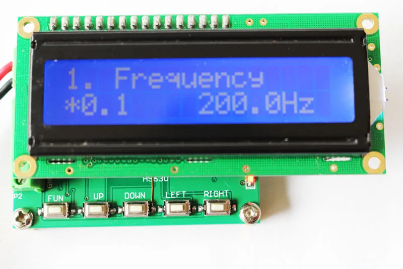 

Three Phase Sinusoidal Signal Generator Phase Adjustable 0 ~ 360 Degrees 0.1 ~ 2000 Hz Band Frequency Meter