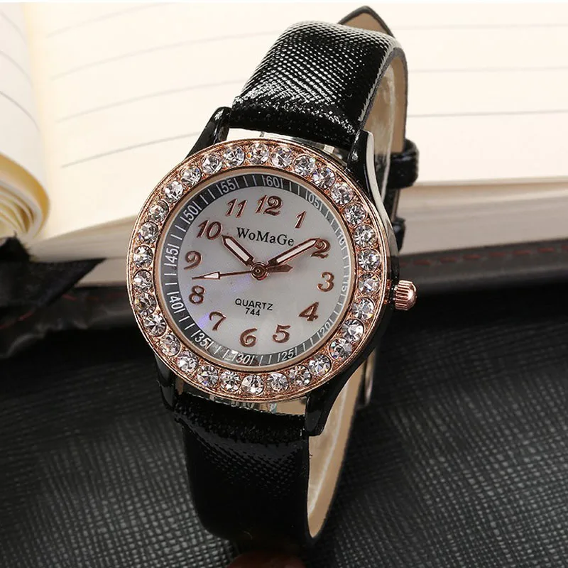 

Montre Femme 2020 WOMAGE Fashion Casual Quartz Watches Bling Women Crystal Watches Leather Band Ladies Diamond Watches Bracelet