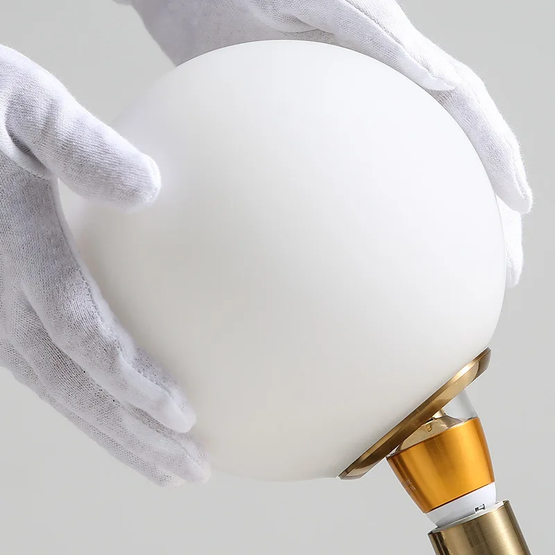 

Nordic modern minimalist table lamps for living room white glass ball table light iron tripod milky round ball desk lamp Reading