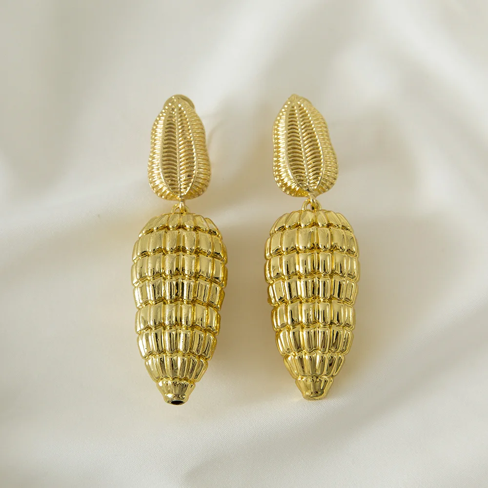 Женские серьги из Дубая золотого цвета большие в африканском стиле длинные