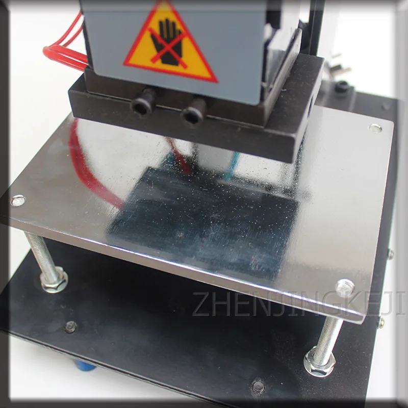 

Manual Hot Stamping Machine Multifunction Creasing Machine Leather Stamping Machine Hot Stamping Process Industrial Equipment