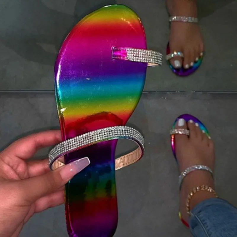 

2020 candy-colored slippers new Fashion women flip flop fashion wild beach shoe diamond flat bottom outdoor wild sandals