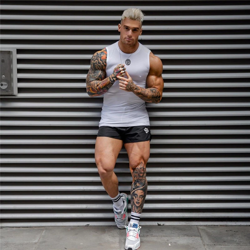 Майка мужская хлопковая для фитнеса одежда бодибилдинга и тренировок без