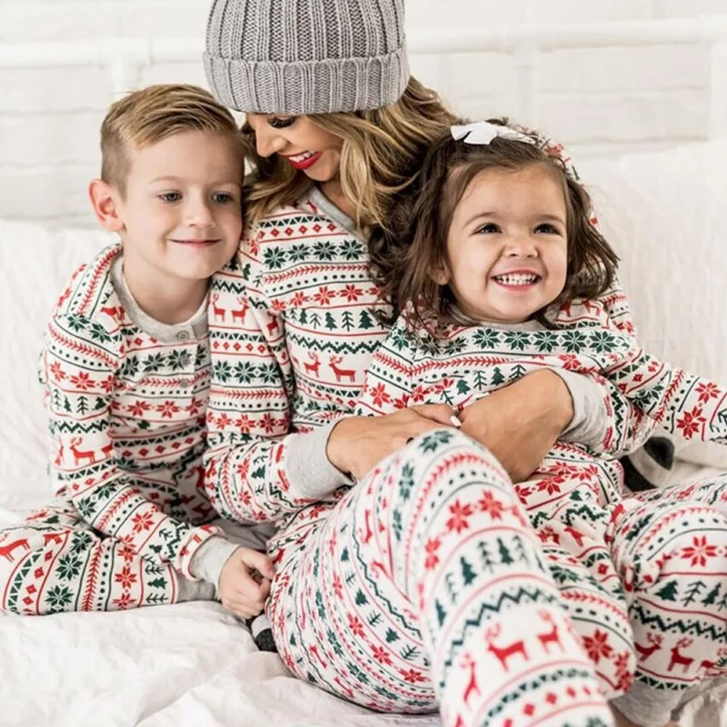 

Family Look Christmas Family Matching Clothes Parent-child Printing Home Service Cotton Soft Two-piece Family Christmas Pajamas
