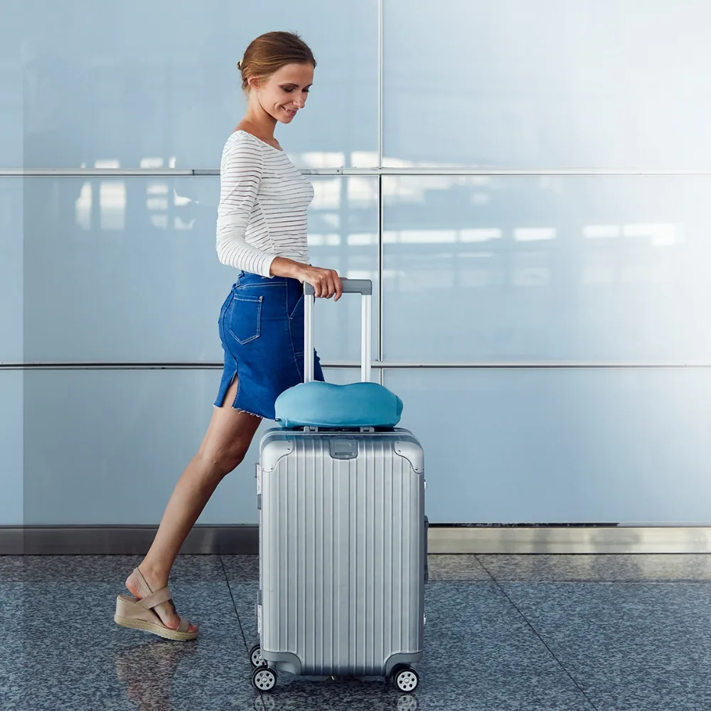 Вибрационная массажная подушка Naturehike u-образная из пены с эффектом памяти для шеи