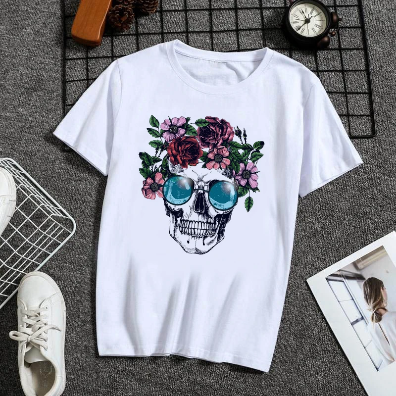 

Summer New Funny Color Skull T-shirt Printed Chic Harajuku Neck Casual Retro Top Women's Fashion T-shirt