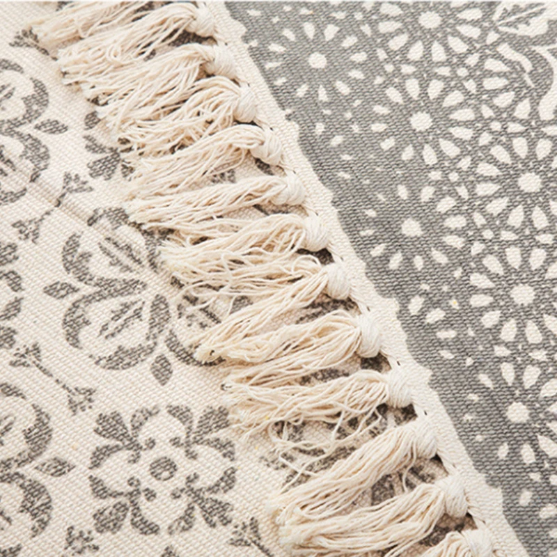

Retro Tassel Weave Carpets Bohemian Hand Woven Cotton Linen Bedside Rug Living Room Bedroom Geometric Floor Mat Prayer Mattress