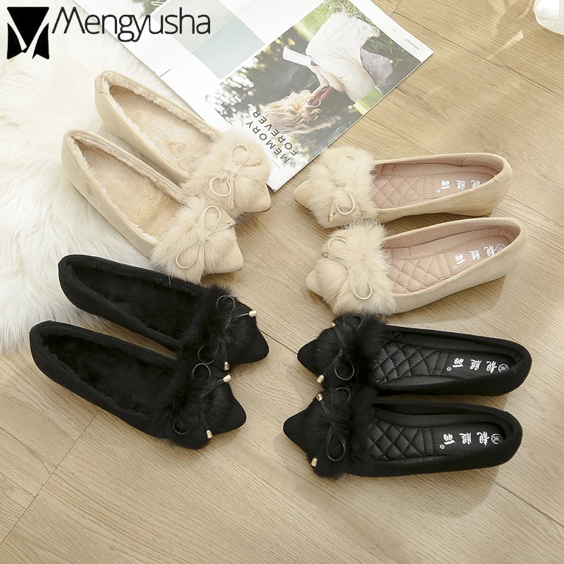 Плюшевые ботинки с кроличьим мехом Женские туфли острым носком на танкетке bowtied