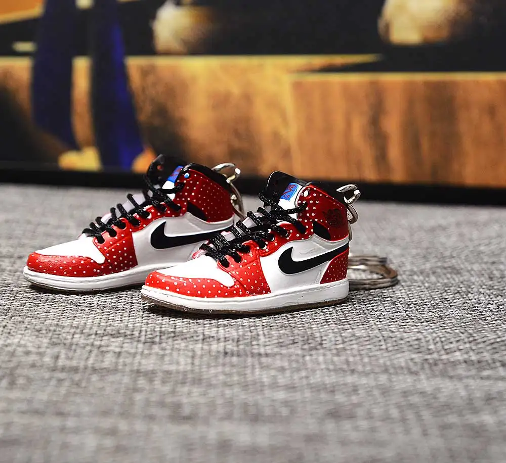 a pair w metal ring Дропшиппинг тапки обуви брелок 1 3D мини-кроссовки "OW CHICAGO" Спортивная обувь тапки брелки - Цвет: a pair w metal ring