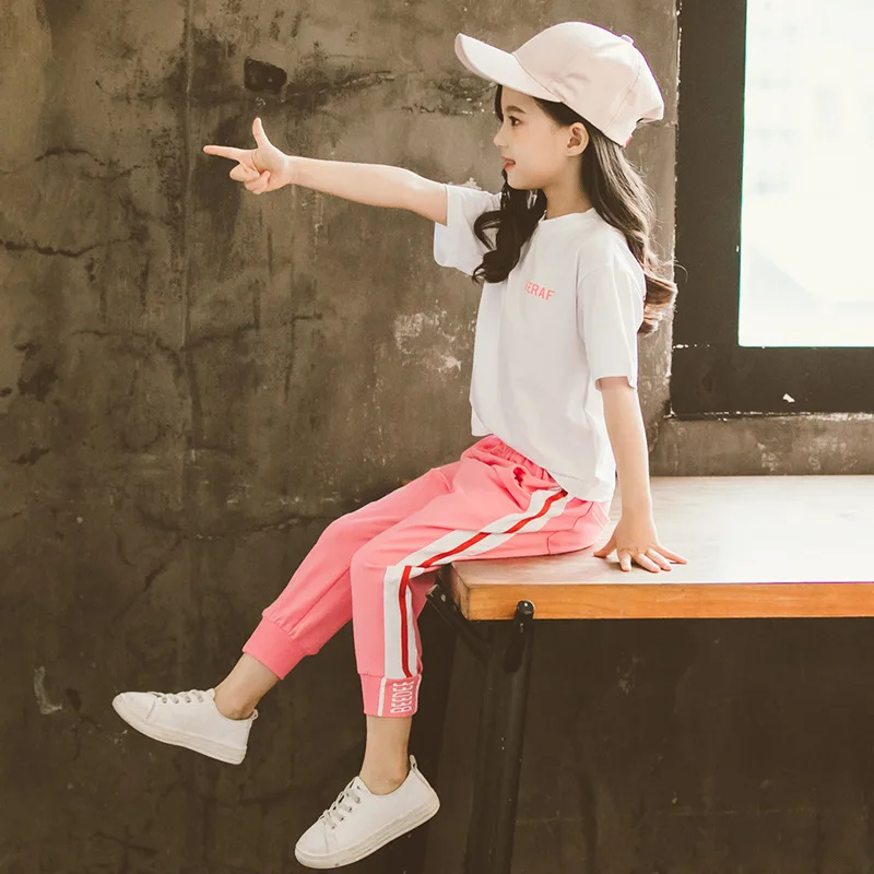 

Girls Suit Summer Fashion Lovely Girl Cute Short-sleeve T-shirt + Sports Pants Children Two-piece Suit Clothes for Girl Sets