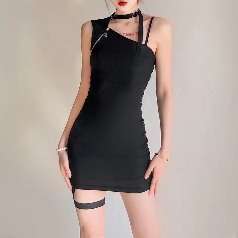 

Gothic Black Halter Dress Summer Grunge Punk Sexy Zipper Irregular Party Dress Club Streetwear Hollow Out Mini Dress