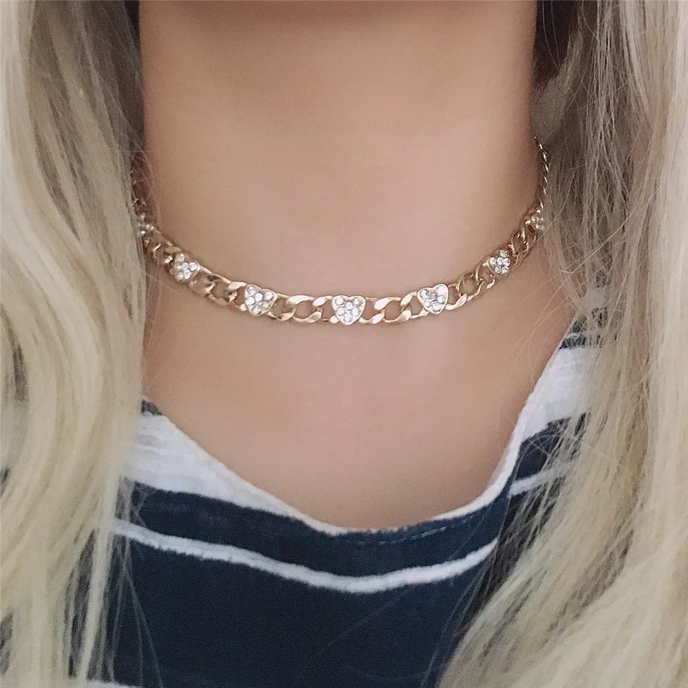 Новый хит продаж! Женское колье-чокер в форме сердца высококачественное