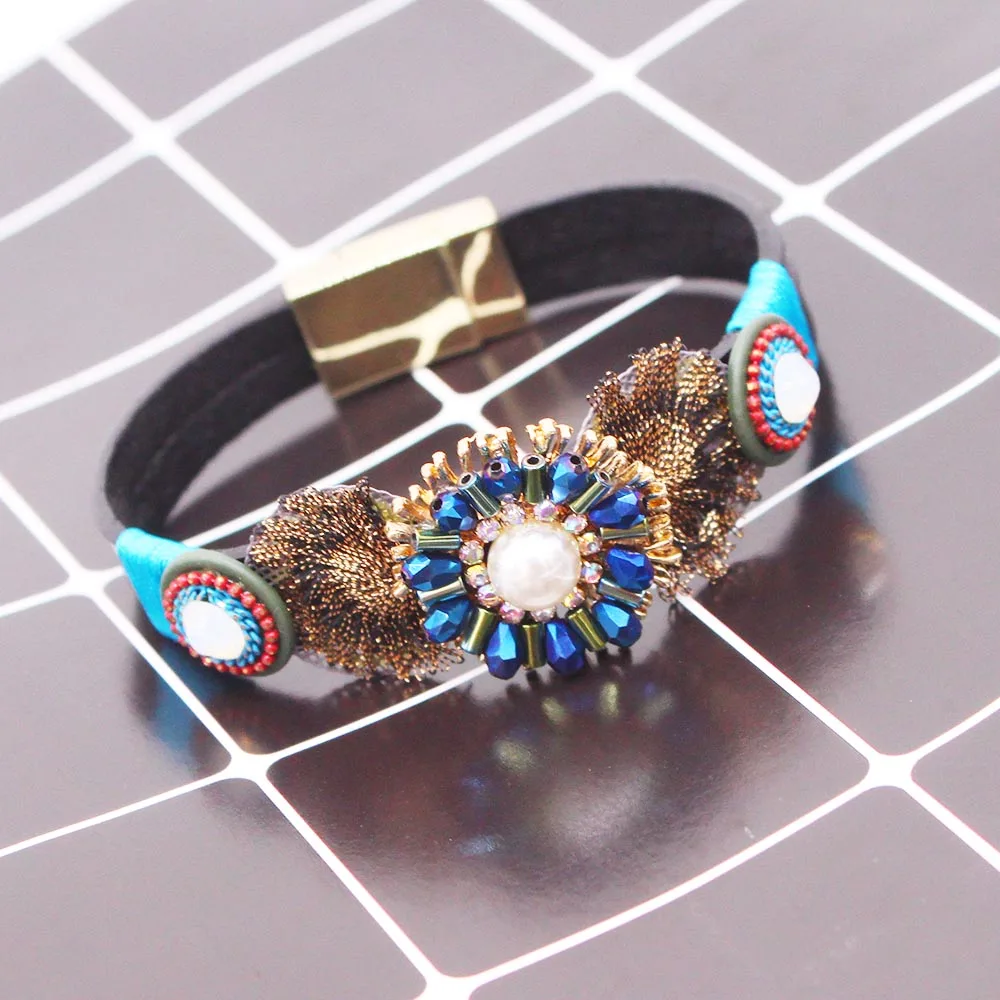 

TOTABC Fashion Charm Crystal Leather Bracelets for Women Ladies Bohemian Magnet Wide Femme Wrap Bracelet Jewelry