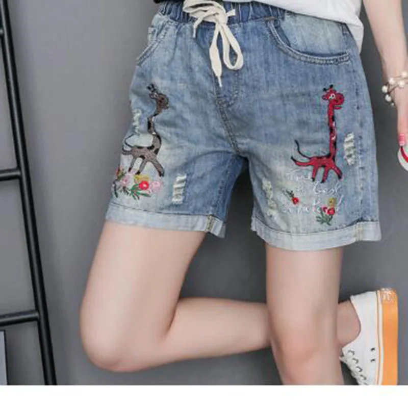 

4XL 3XL Plus Size Elastic Waist Denim Shorts Summer 2020 Giraffe Embroidery Streetwear Ladies Jeans Shorts Women