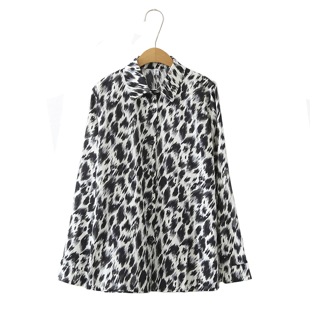 

2021 Spring &Summer Woman Fantastic Leopard Print Long-Sleeved Chiffon Shirt