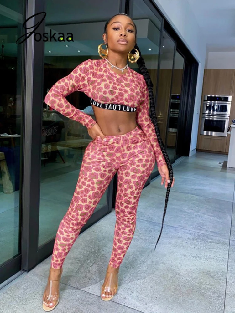 

Женский комплект из двух предметов Joskaa, уличная одежда с принтом, укороченный топ с длинными рукавами и штаны, осенняя коллекция 2021 года, пов...