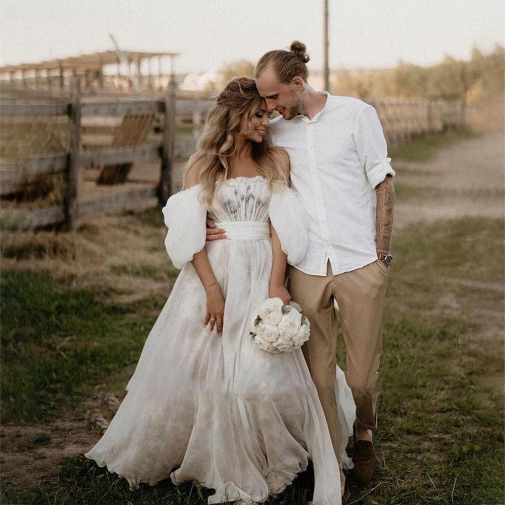 

UETEEY A Line Wedding Dress Off the Shoulder Puff Sleeves Boho Bride Gowns Sweep Train 2022 Vestido De Noiva