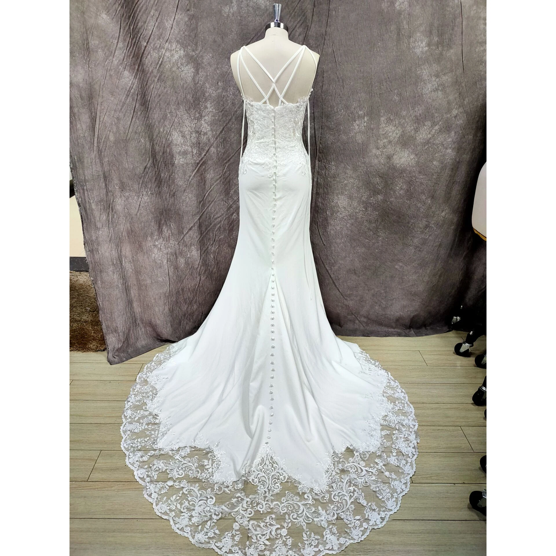 

Thinyfull Real Picture Vestido De Noiva Boho Wedding Dresses Mermaid Bridal Dress Lace Applique Backless Elegant Robe De Mariee
