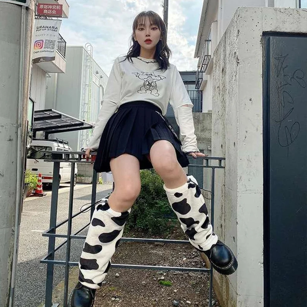 

Cow Print Leg Warmers Women Kawaii Harajuku Fluffy Plush Long Socks Casual Streetwear Winter Warm Flannel Fuzzy Cute Leg Warmers