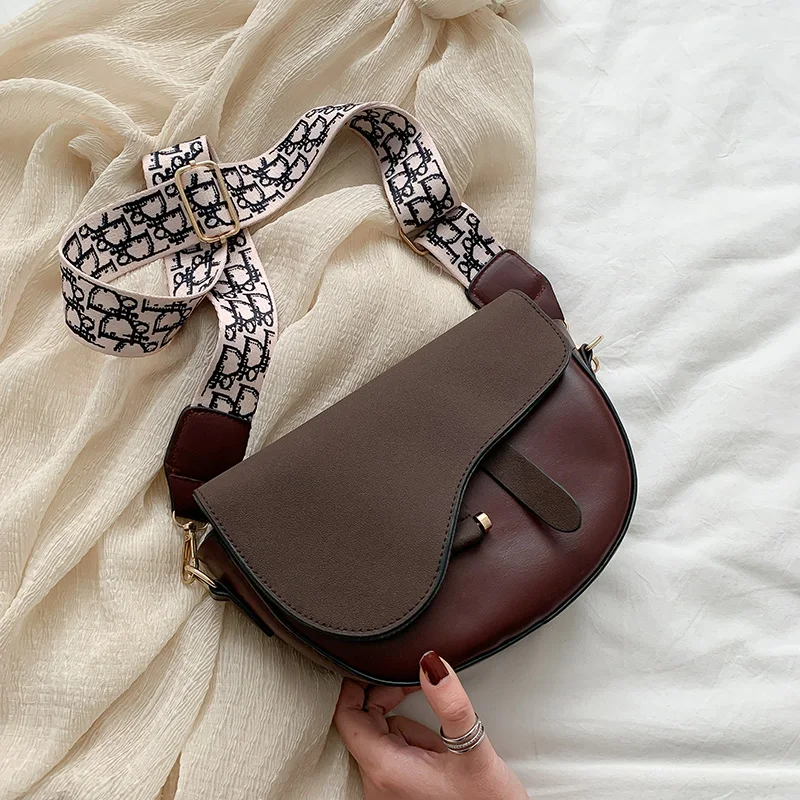 

luxury crossbody saddle bag for women 2021 pu leather messenger bag Solid Color designer bag fashion travel totes sac a main