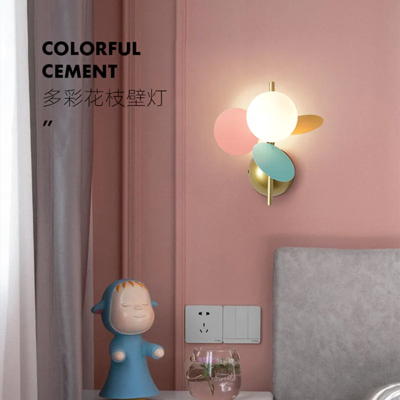 Постмодерн многоцветный художественный светодиодный настенный светильник с