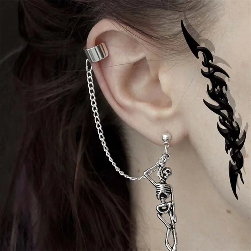 

Punk Ear Clip On Earrings for Women No Piercing Retro Skeleton Skull Earring Personality Hip Hop Rock Jewelry Accessories Unisex