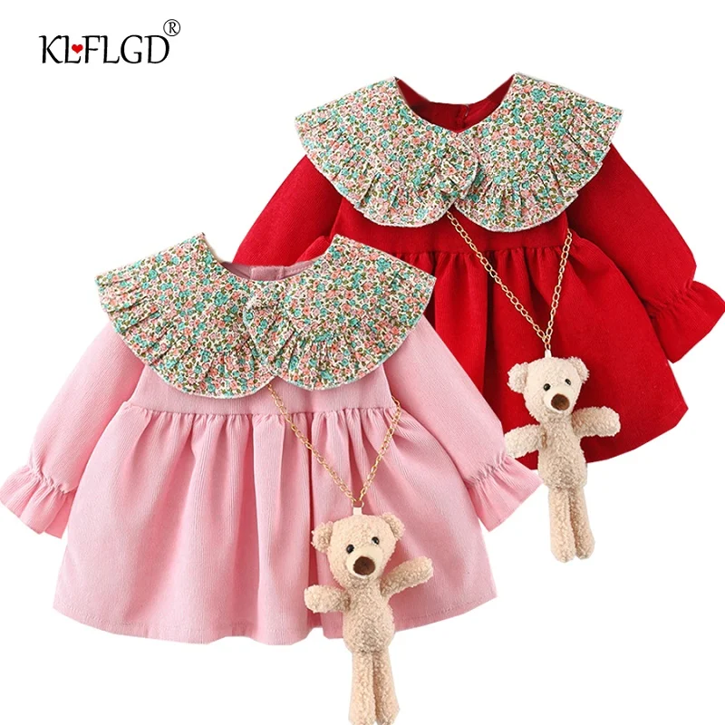 

0-3 years old autumn new baby dress girl's sweet solid long sleeve princess skirt children's dress + Bear Pendant