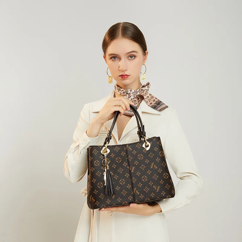 Fashion designer Handbag 2021new luxury bag Genuine leather women's bag large capacity travel bag ladies fashion shoulder bag